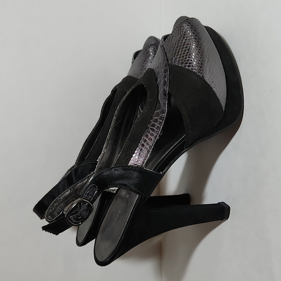 Nine West Women's Black Snakeskin Suede Slingback Peep Toe Cut-Out Heels Size 5 - Picture 3 of 5